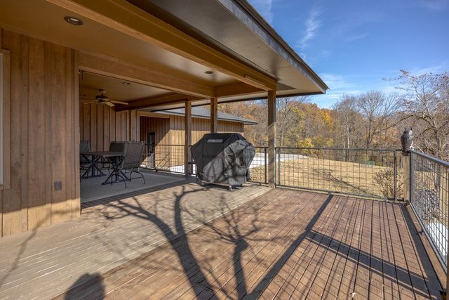 2900 Tanyard Hill Rd, Lynchburg, TN 37352