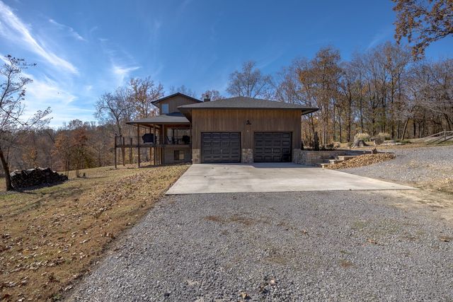 2900 Tanyard Hill Rd, Lynchburg, TN 37352