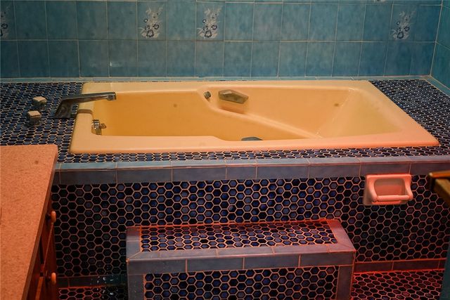 238 Victoria Way, Allegheny Twp, PA 15656