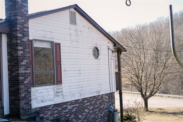 238 Victoria Way, Allegheny Twp, PA 15656