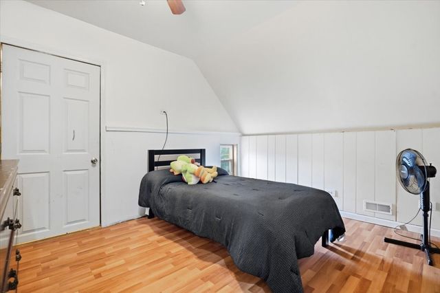 2915 ENOCH Avenue, Zion, IL 60099
