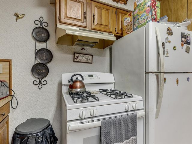 6417 S McLemore Drive, Oklahoma City, OK 73159