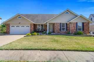 15412 Forte De France Lane, Florissant, MO 63034