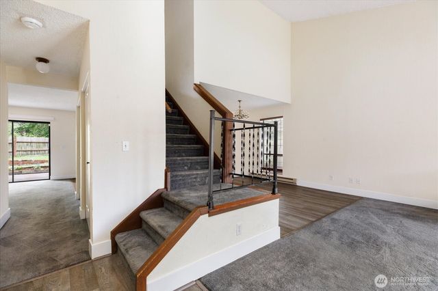 2190 Norcliffe Way, Oak Harbor, WA 98277