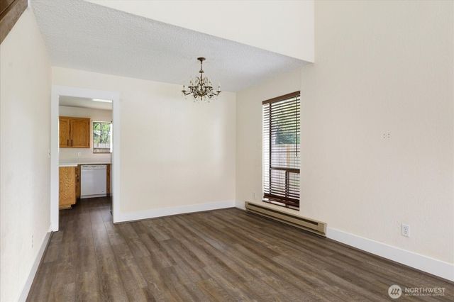2190 Norcliffe Way, Oak Harbor, WA 98277