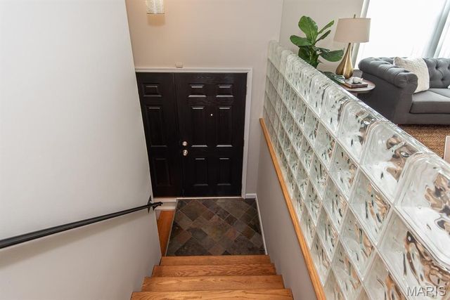 2341 McKelvey Road, St Louis, MO 63043