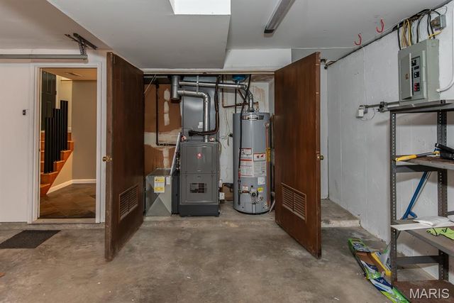 2341 McKelvey Road, St Louis, MO 63043