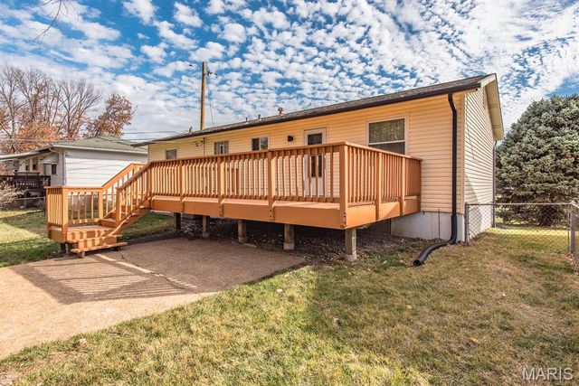 2341 McKelvey Road, St Louis, MO 63043