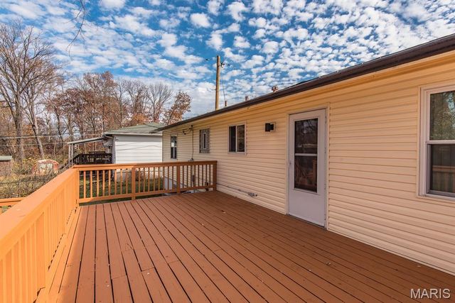 2341 McKelvey Road, St Louis, MO 63043