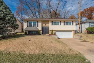 2341 McKelvey Road, St Louis, MO 63043
