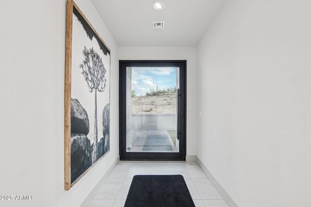 17934 W ESTES Way, Goodyear, AZ 85338