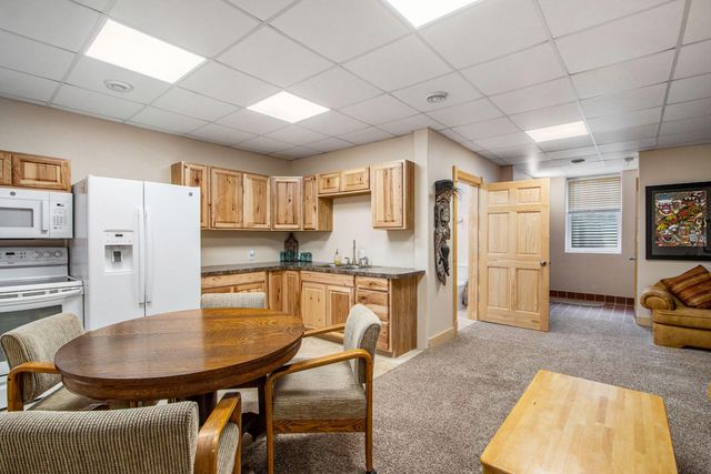 115 N Gremps Street, Paw Paw, MI 49079