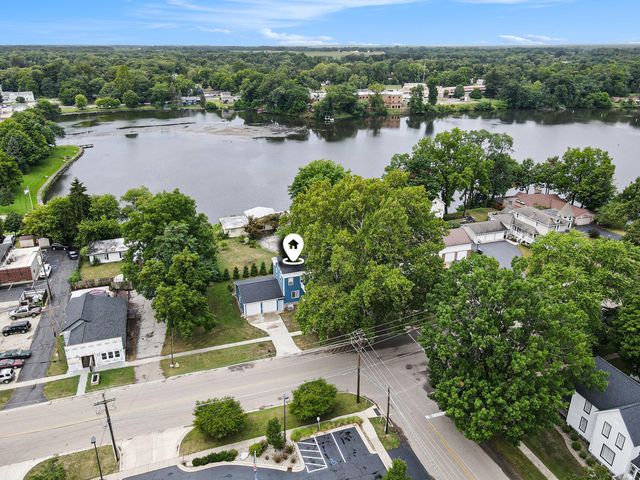 115 N Gremps Street, Paw Paw, MI 49079