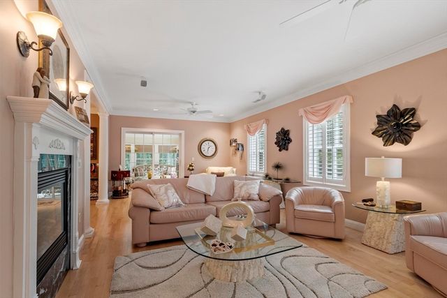 99 Main St 10, Westford, MA 01886