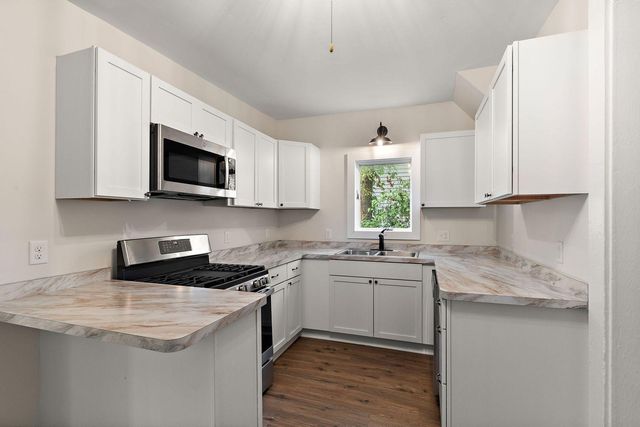 323 Tyler Street, Hastings, MN 55033