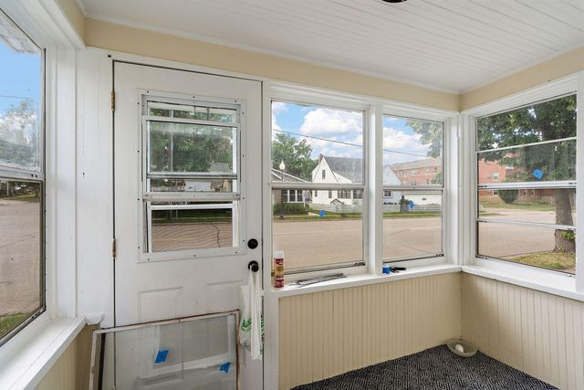 323 Tyler Street, Hastings, MN 55033