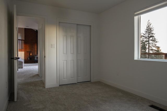 18250 Toyon Rd, Pine Grove, CA 95665