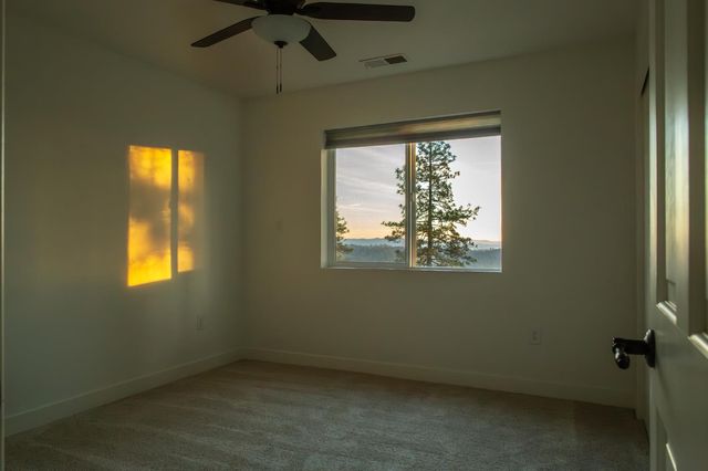 18250 Toyon Rd, Pine Grove, CA 95665