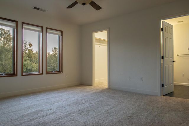 18250 Toyon Rd, Pine Grove, CA 95665