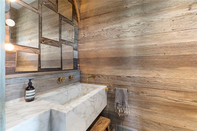 7455 Old Rico Road, Chattahoochee Hills, GA 30268