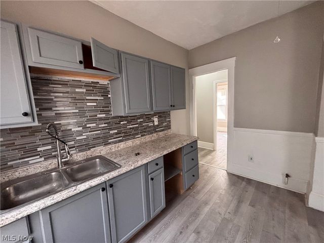 7411 Cornelia Avenue 1, Cleveland, OH 44103