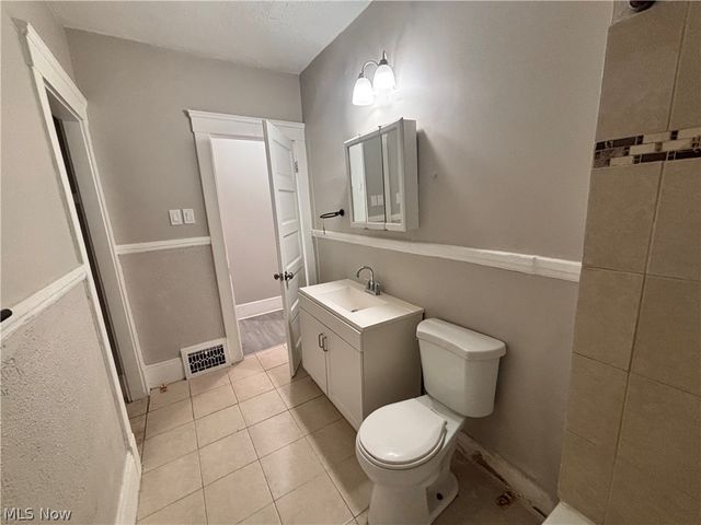 7411 Cornelia Avenue 1, Cleveland, OH 44103