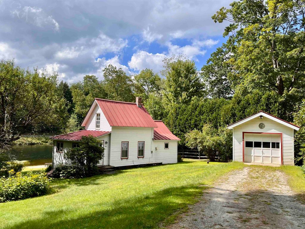 121 East Lake Road, Ludlow, VT 05149