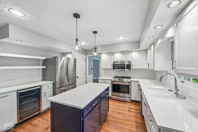 15108 Countfleet Court, Carmel, IN 46032