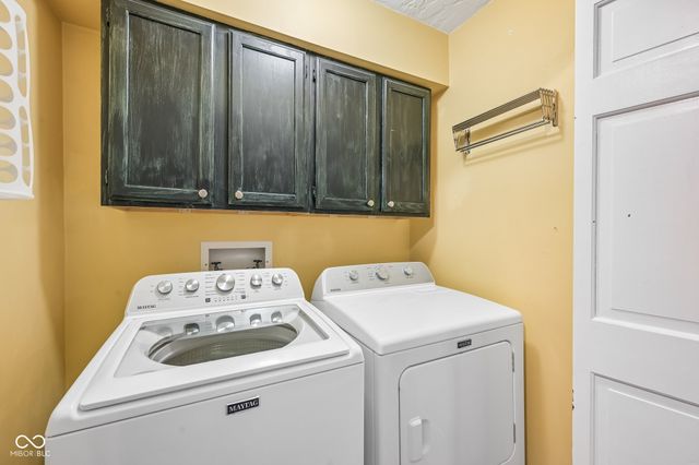 15108 Countfleet Court, Carmel, IN 46032