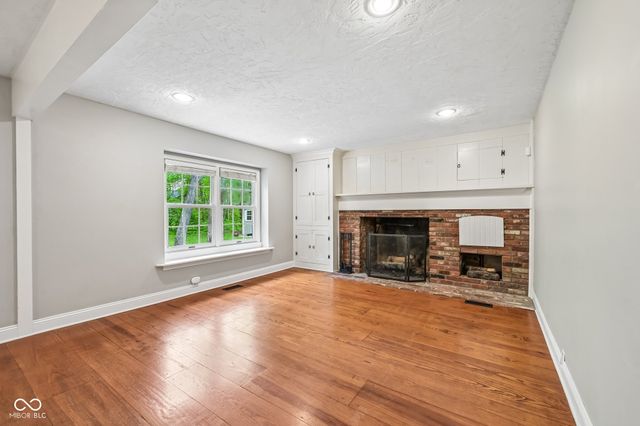 15108 Countfleet Court, Carmel, IN 46032