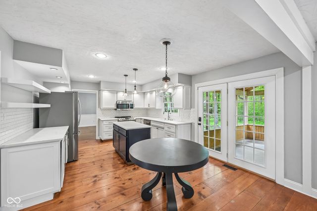 15108 Countfleet Court, Carmel, IN 46032