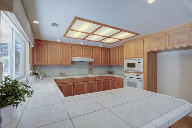 2696 Clydesdale Ave, Atwater, CA 95301