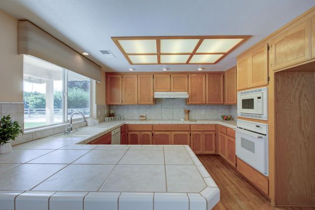 2696 Clydesdale Ave, Atwater, CA 95301