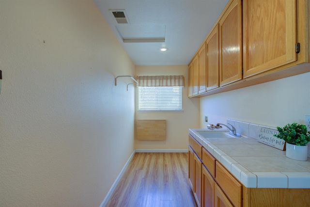 2696 Clydesdale Ave, Atwater, CA 95301