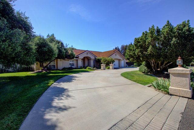 2696 Clydesdale Ave, Atwater, CA 95301
