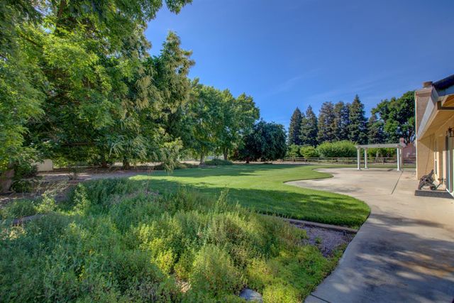 2696 Clydesdale Ave, Atwater, CA 95301