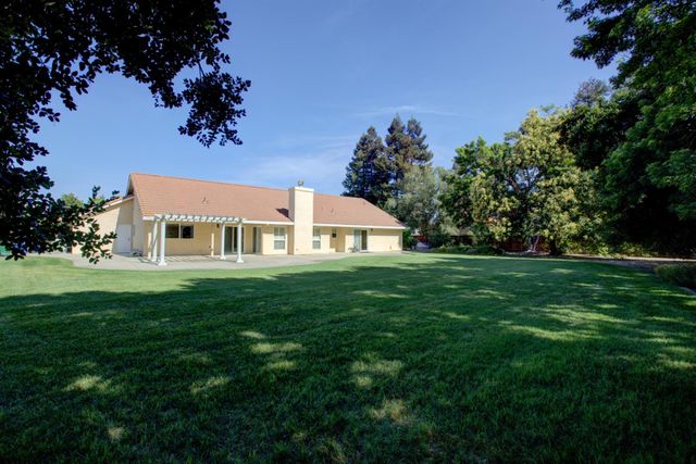 2696 Clydesdale Ave, Atwater, CA 95301