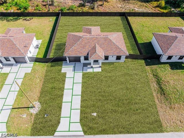 749 Roma AVE S, Lehigh Acres, FL 33974