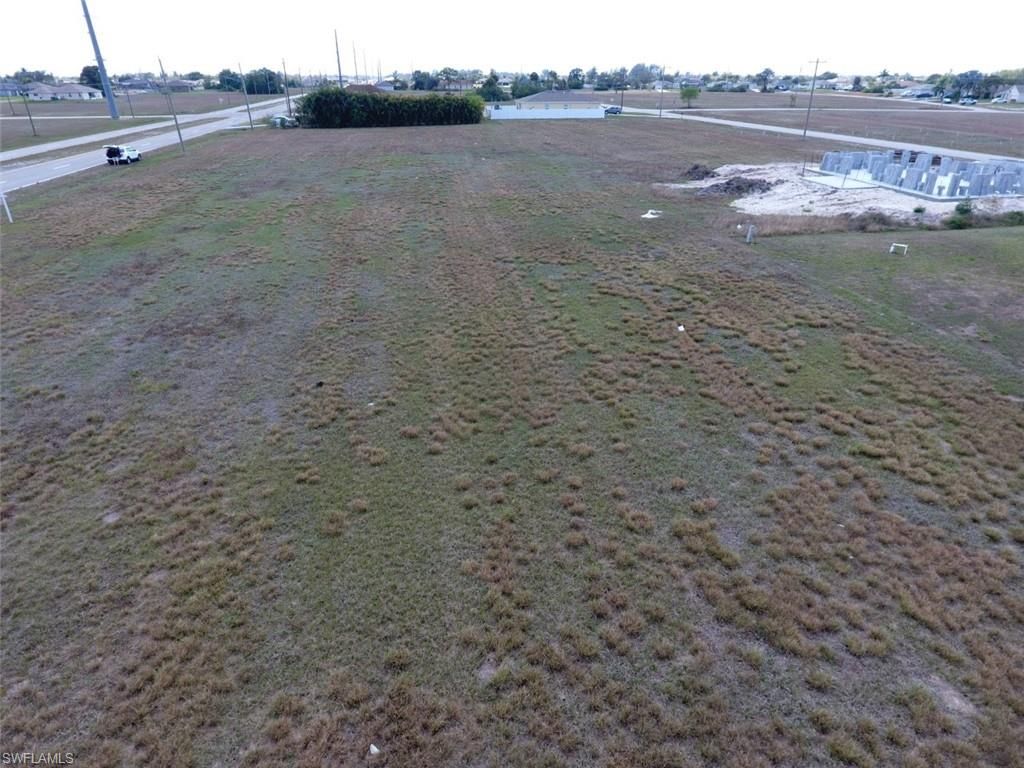 2716 Santa Barbara BLVD N, CAPE CORAL, FL 33993 — photo 4