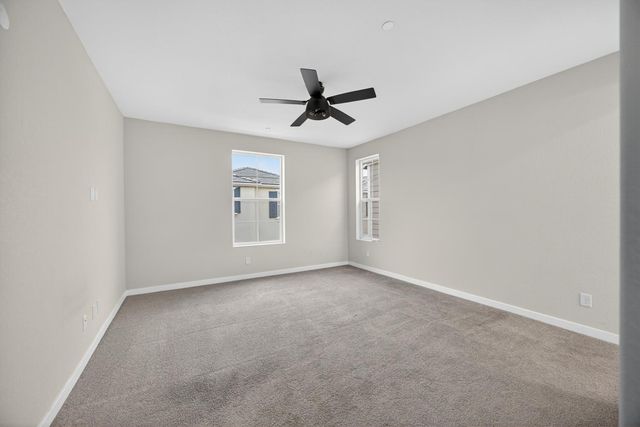 3209 Finch Ln, West Sacramento, CA 95691