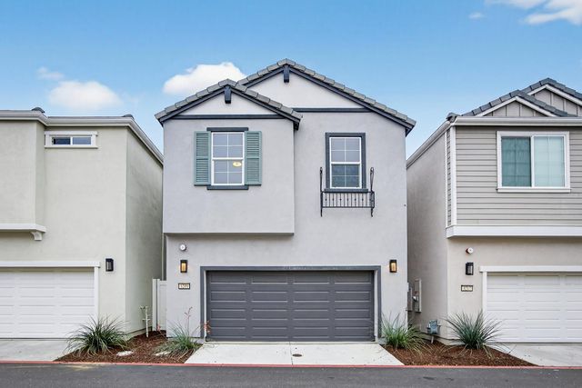 3209 Finch Ln, West Sacramento, CA 95691