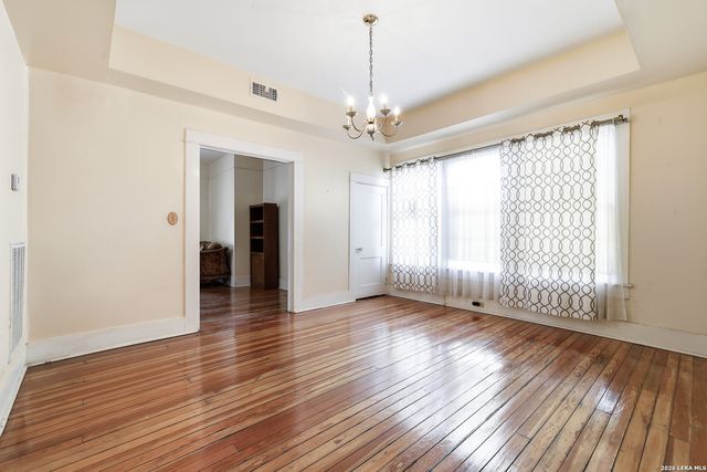 515 W WOODLAWN AVE, San Antonio, TX 78212