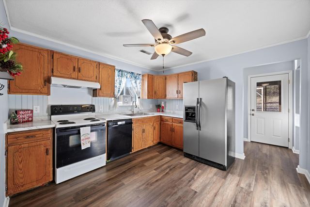 210 Incline Street, Soddy Daisy, TN 37379