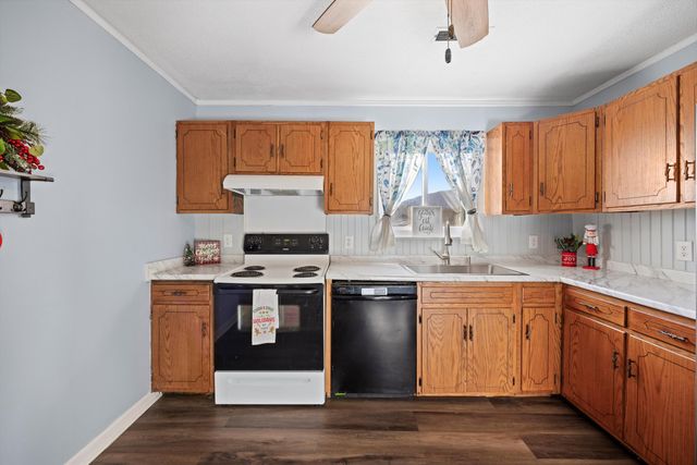 210 Incline Street, Soddy Daisy, TN 37379