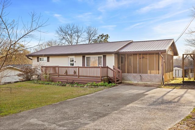 210 Incline Street, Soddy Daisy, TN 37379