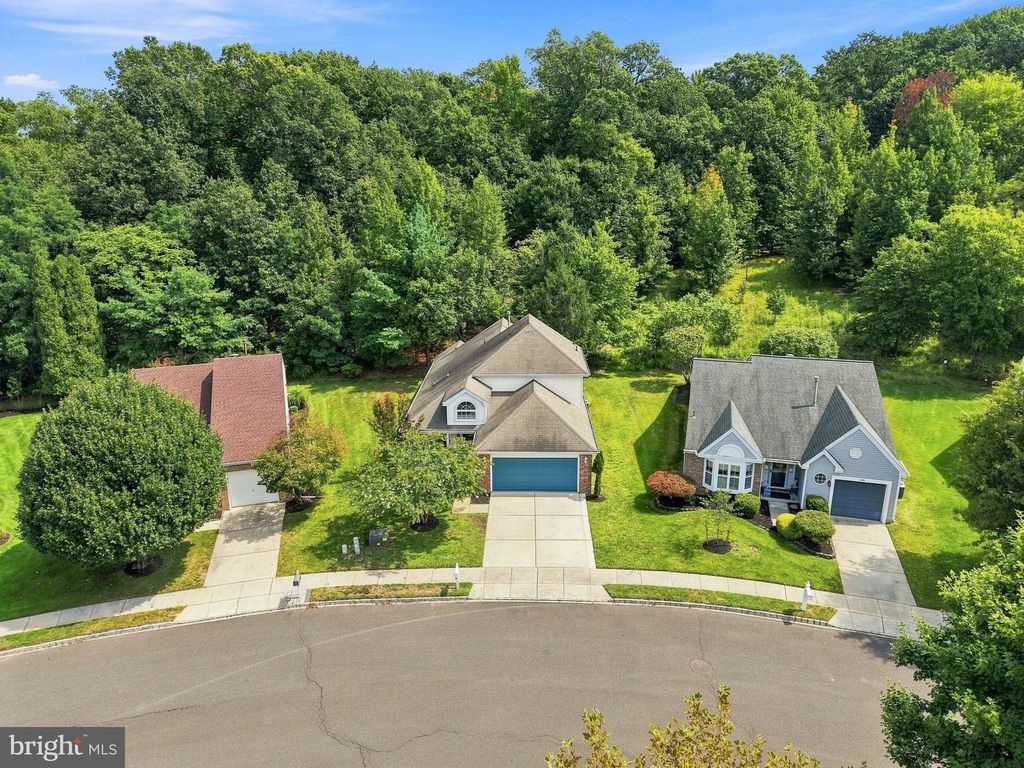 140 PEPPERGRASS DR S, MT LAUREL, NJ 08054 — photo 2