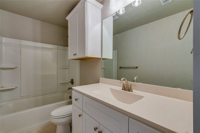 602 Kyle Drive, Tioga, TX 76271
