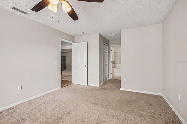 300 KINGFISH DRIVE, Kissimmee, FL 34759