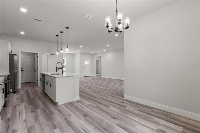 17477 SW 41ST CIR, Ocala, FL 34473