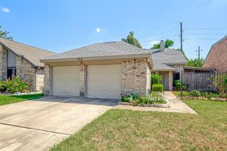8618 Scenic Green Drive, Houston, TX 77088